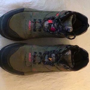 Ariat Boots  Size 7.5